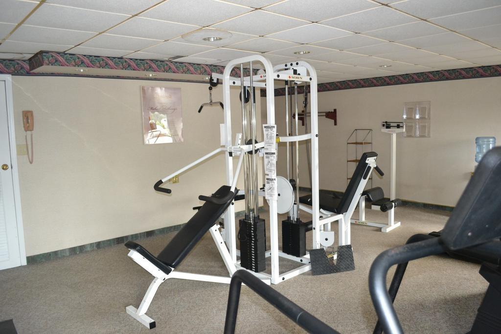 Town Inn & Suites South Plainfield-Piscataway Екстер'єр фото